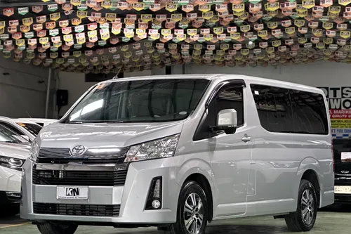 2020 Toyota Hiace 3.0 GL Grandia MT